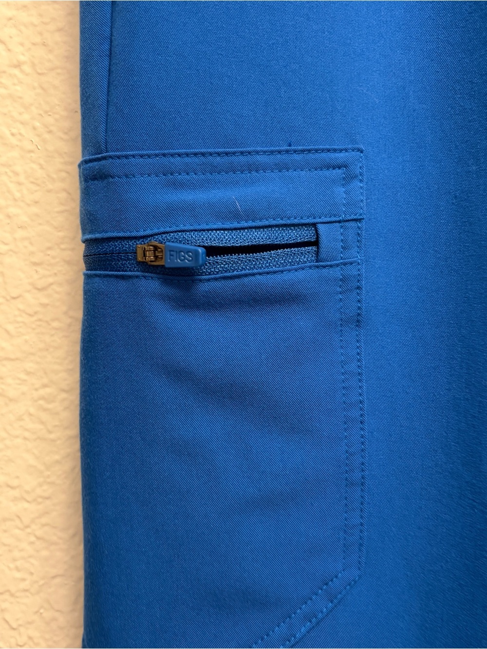 Figs Technical Collection jogger scrub Pants women’s Size Small Royal blue - Picture 4 of 7